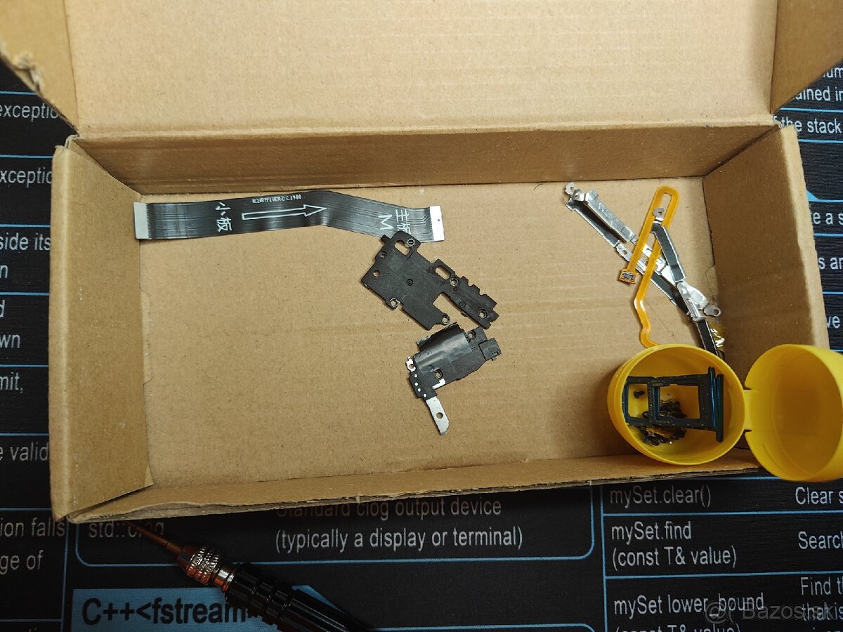 3ks Huawei P smart 2019 na diely - 4