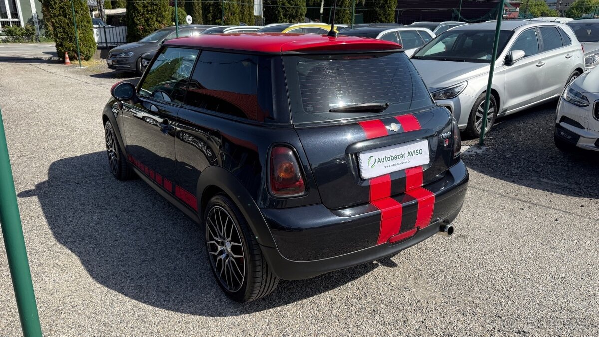 Mini Cooper 1,6 16V - 4