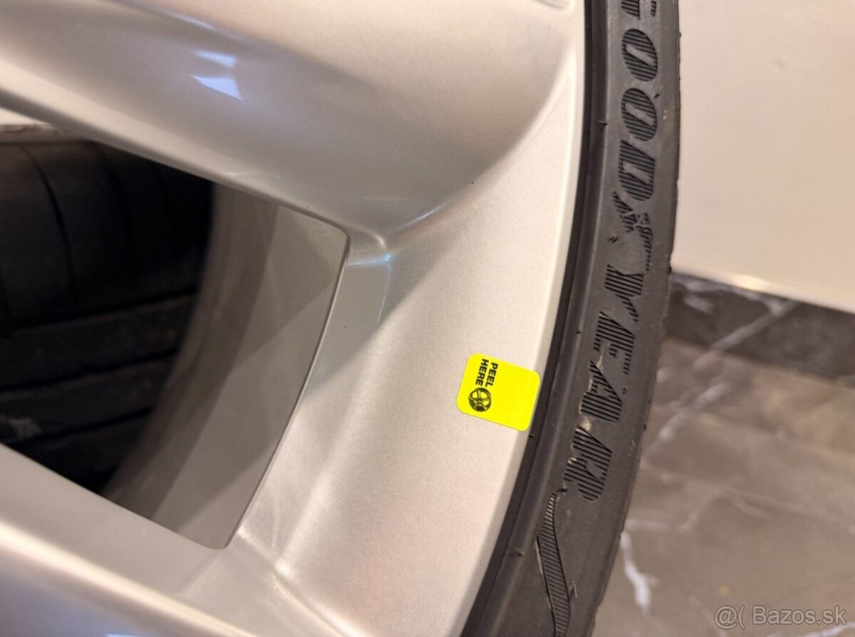 originální kola Tesla Model X 1027246-00-E r22 - 4