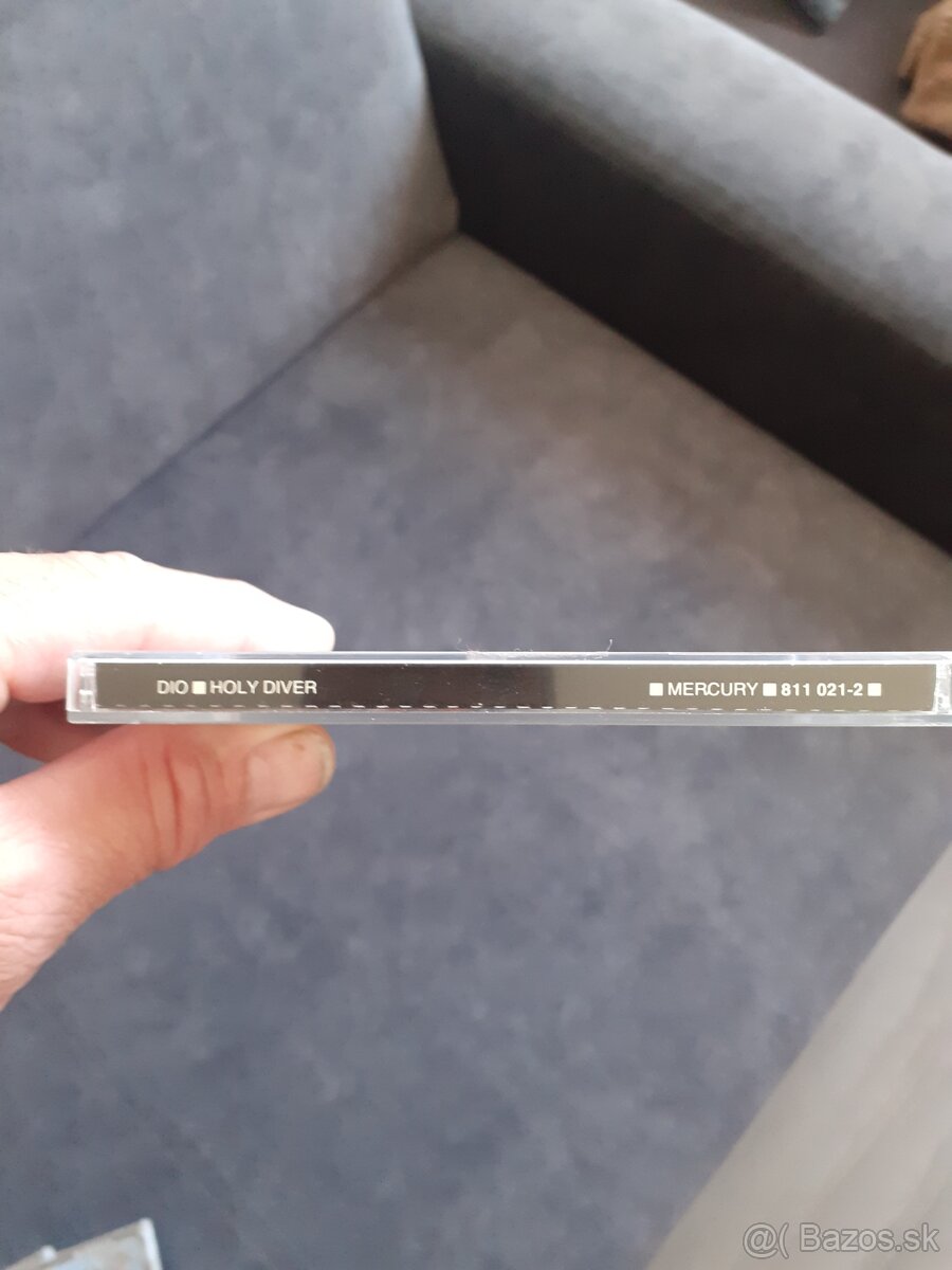 Predám originál CD Dio-Holly Diver 1983 Vertigo - 4