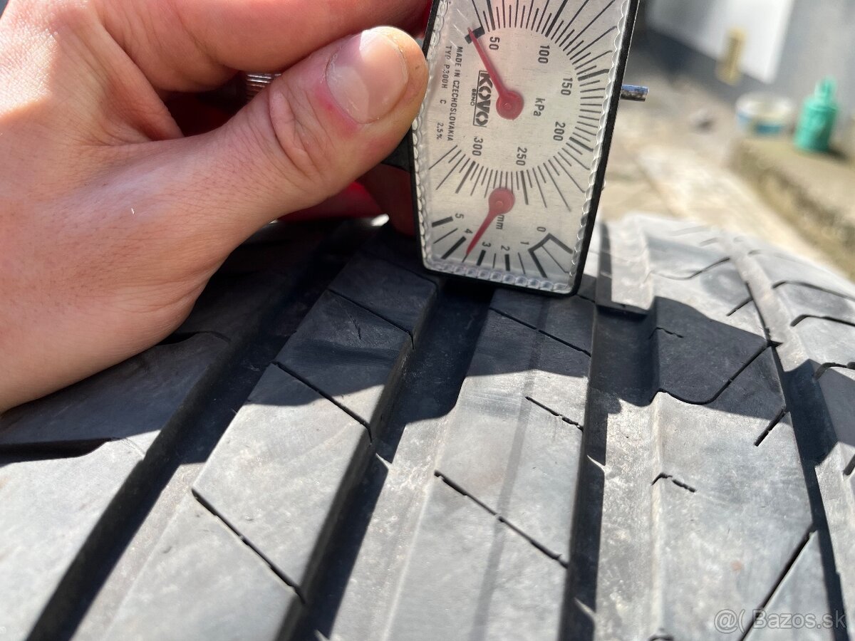 Letné pneumatiky PIRELLI 235/55 R18 - 4