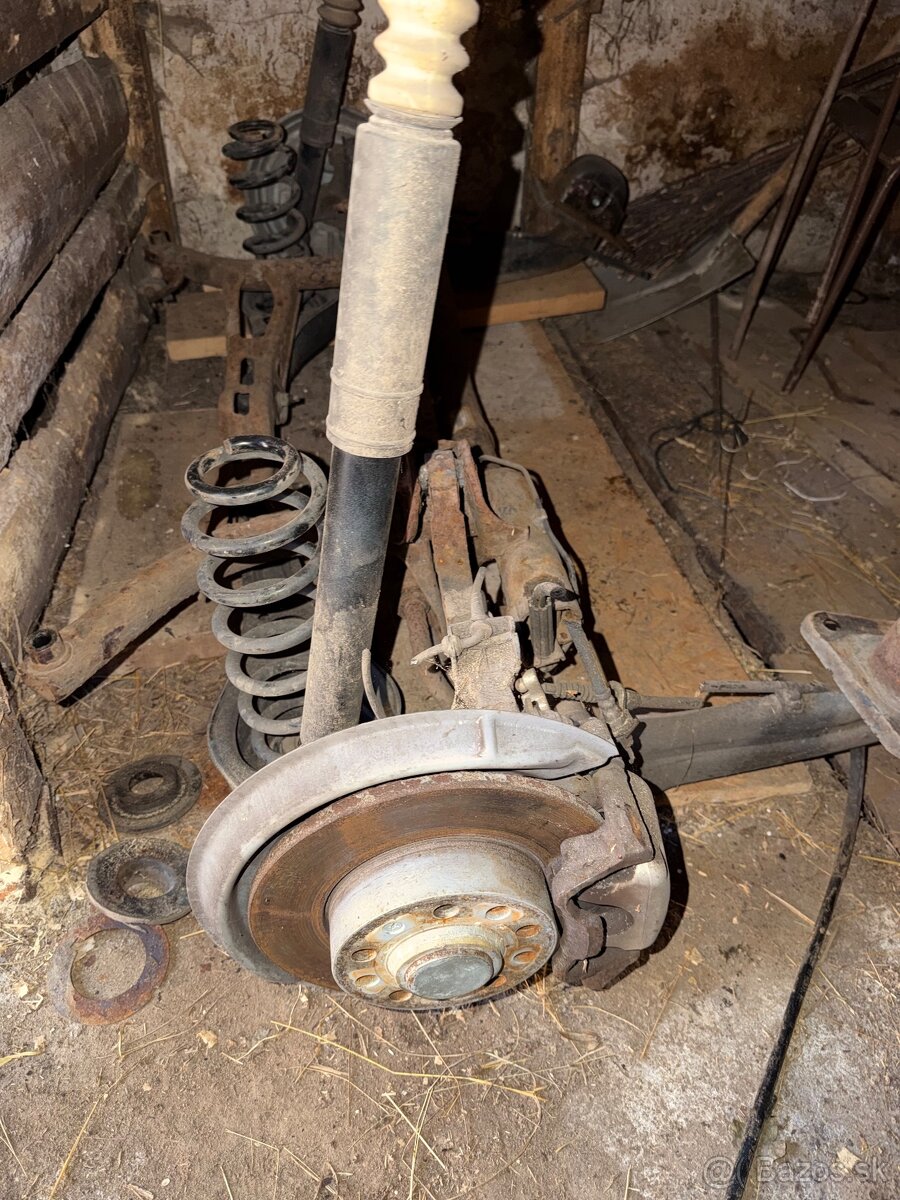 Zadná naprava Vw Touran 2006 - 4