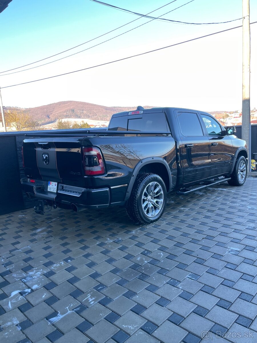 Dodge Ram 1500 šport 4x4 - 4