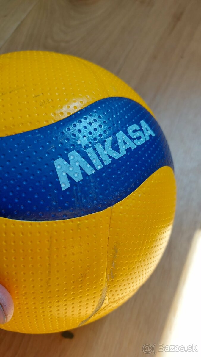 Volejbalové lopty MIkasa - 4