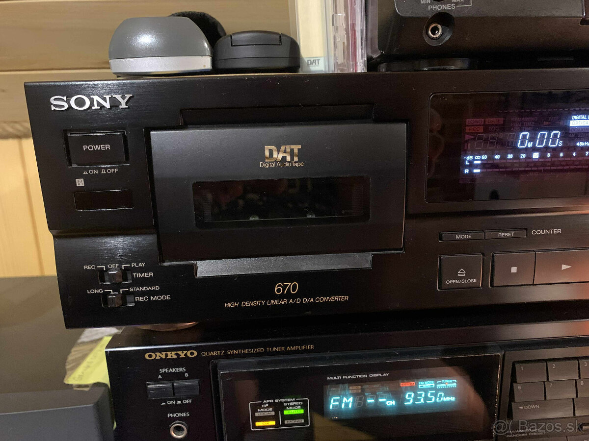 Predám: Sony DAT Audio Recorder DTC670 - 4