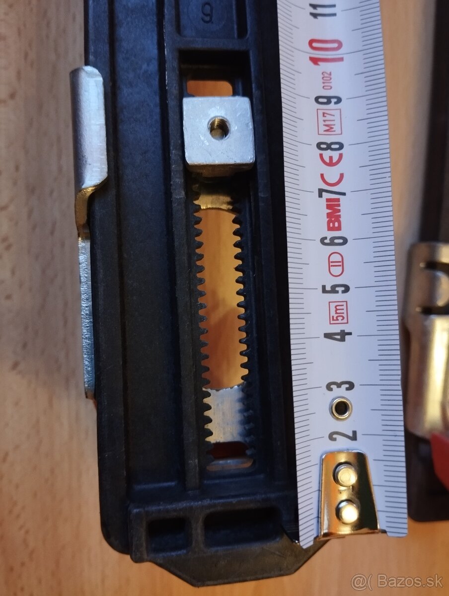 Socialistické lyžiarske viazanie pre zberateľov - 4