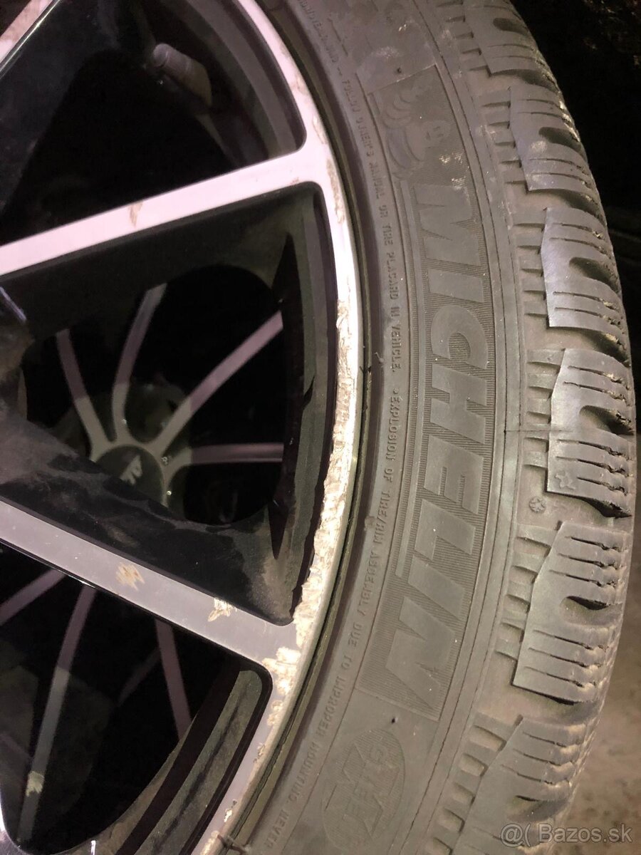 Alutec Singa 225/40 R18 zimné - 4