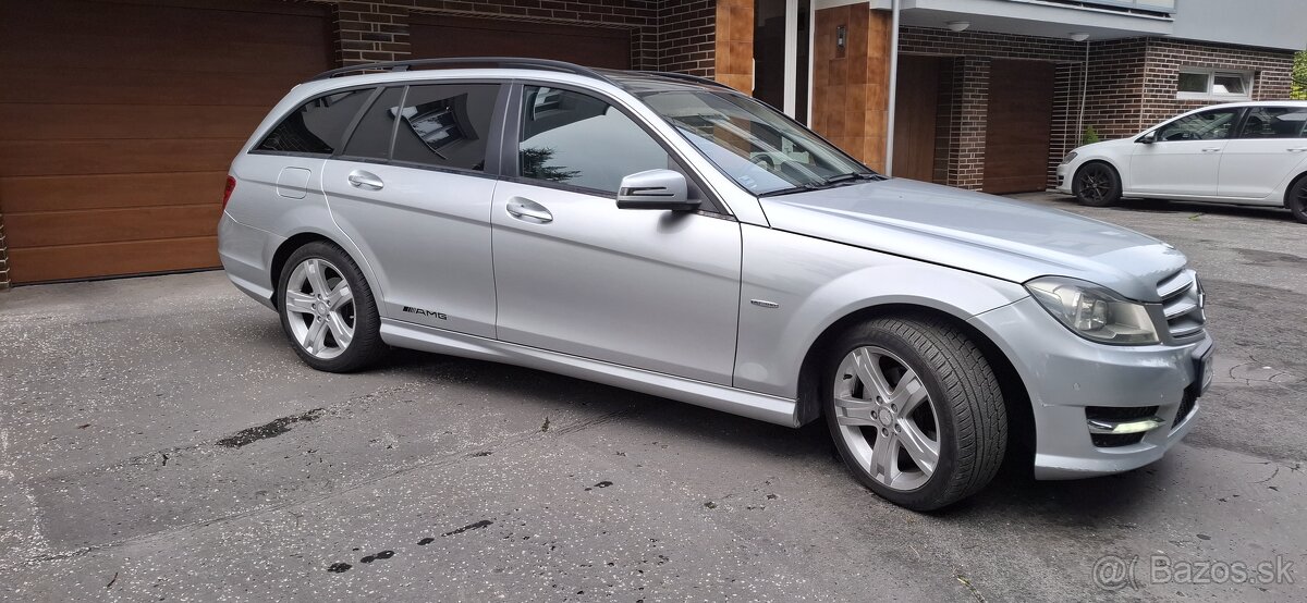 Predám/vymením Mercedes Benz w204 AMG optik - 4