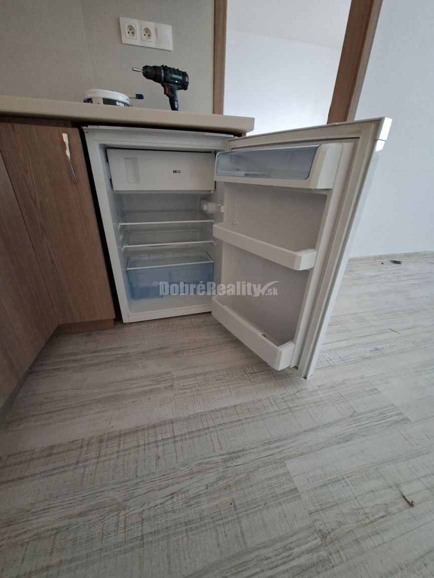 DOBRÉ REALITY - pekný 1-i. byt na prenájom na Starom sídlisk - 4