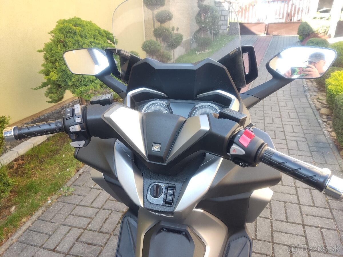 Honda Forza 300 stav noveho - 4