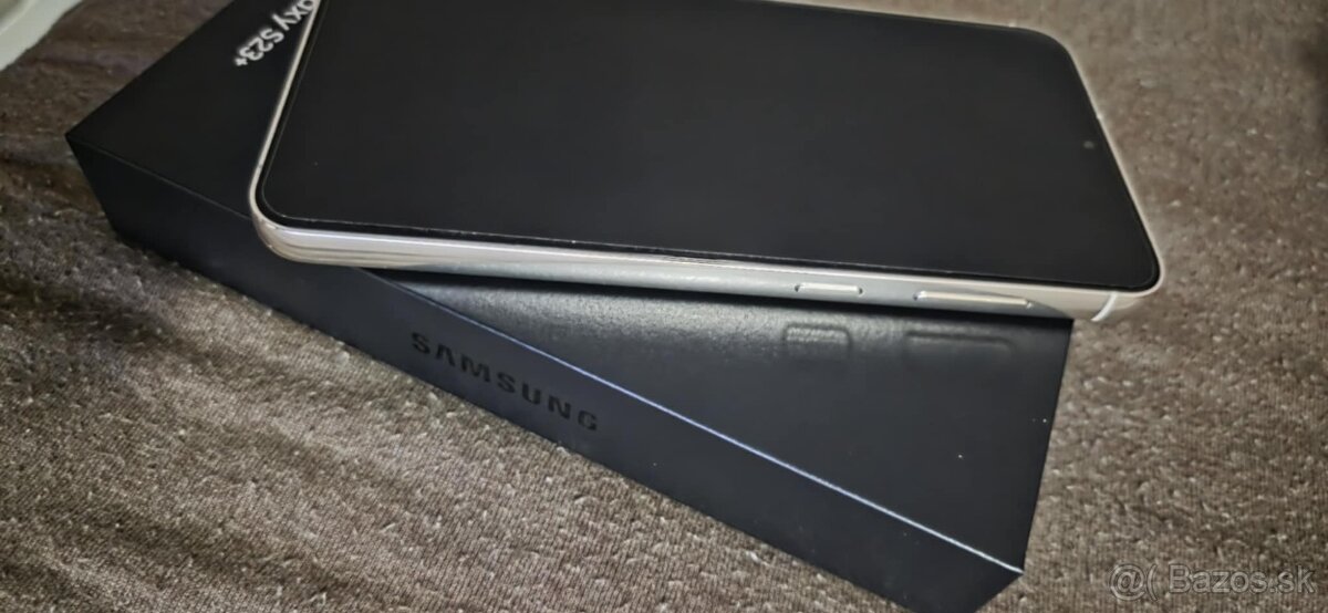 Samsung Galaxy S23PLUS - 4