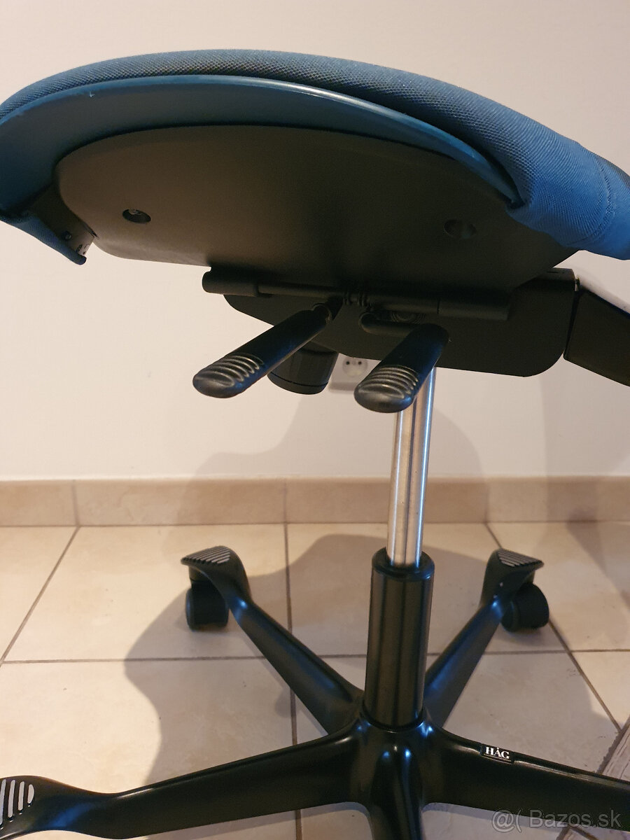 Ergonomická stolička HÅG Capisco 8020 plus - 4