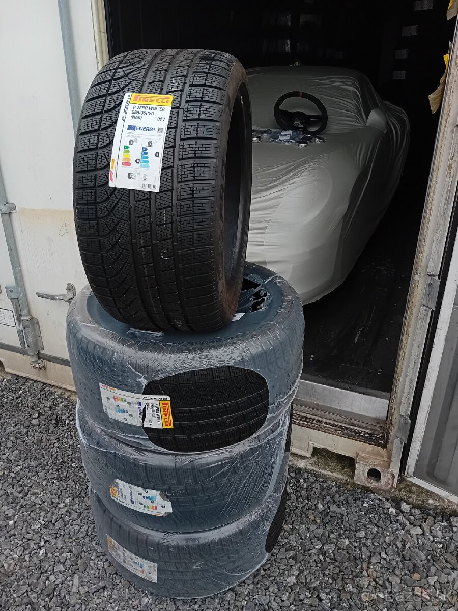 Pirelli Pzero Winter 295/35R20 101V - 4