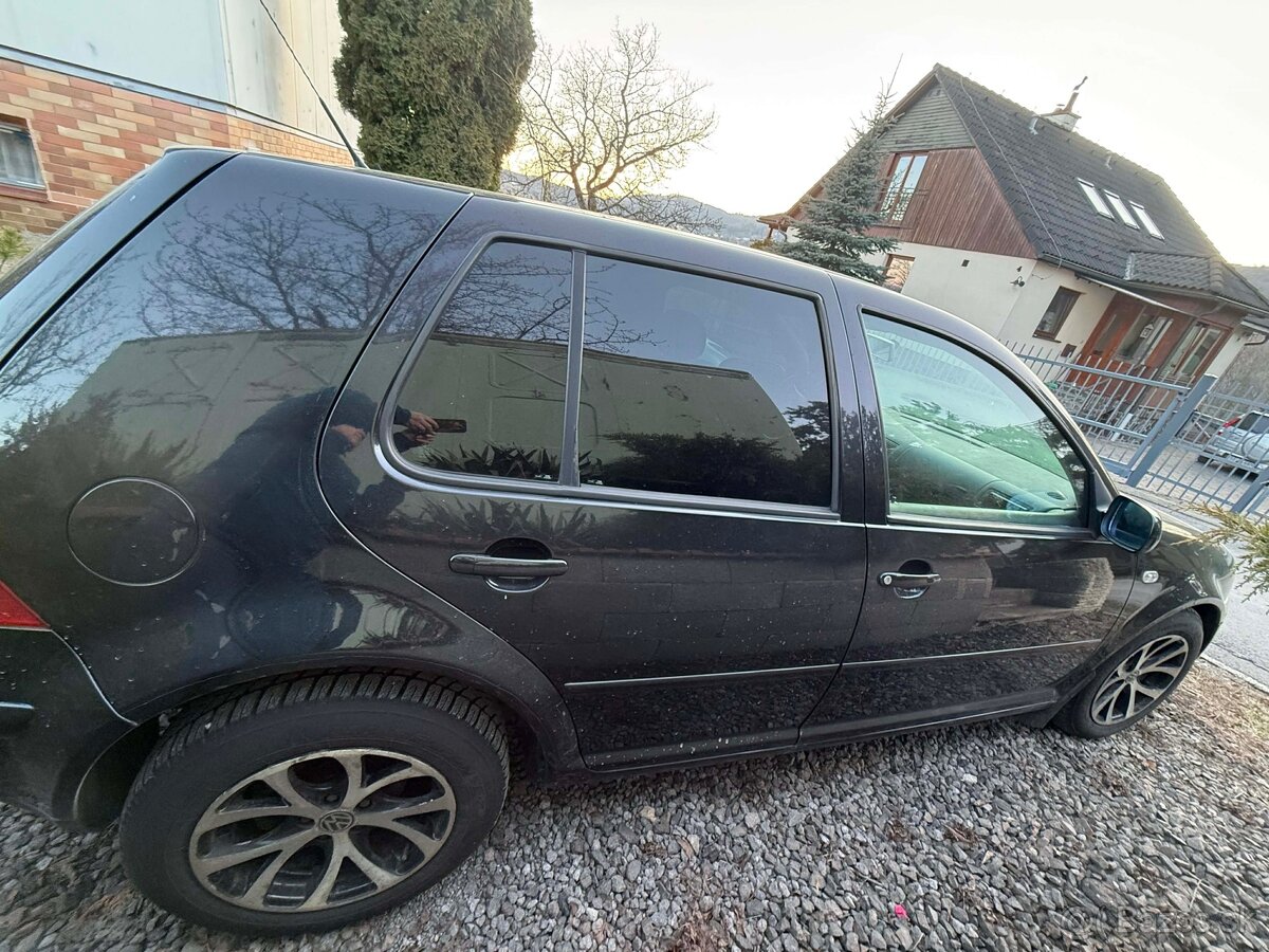 Volkswagen glf 4 - 4