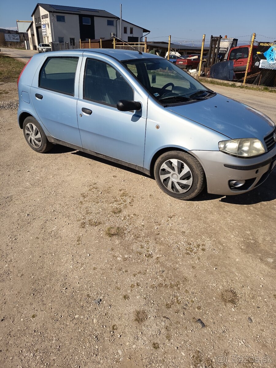 Fiat Punto - 4