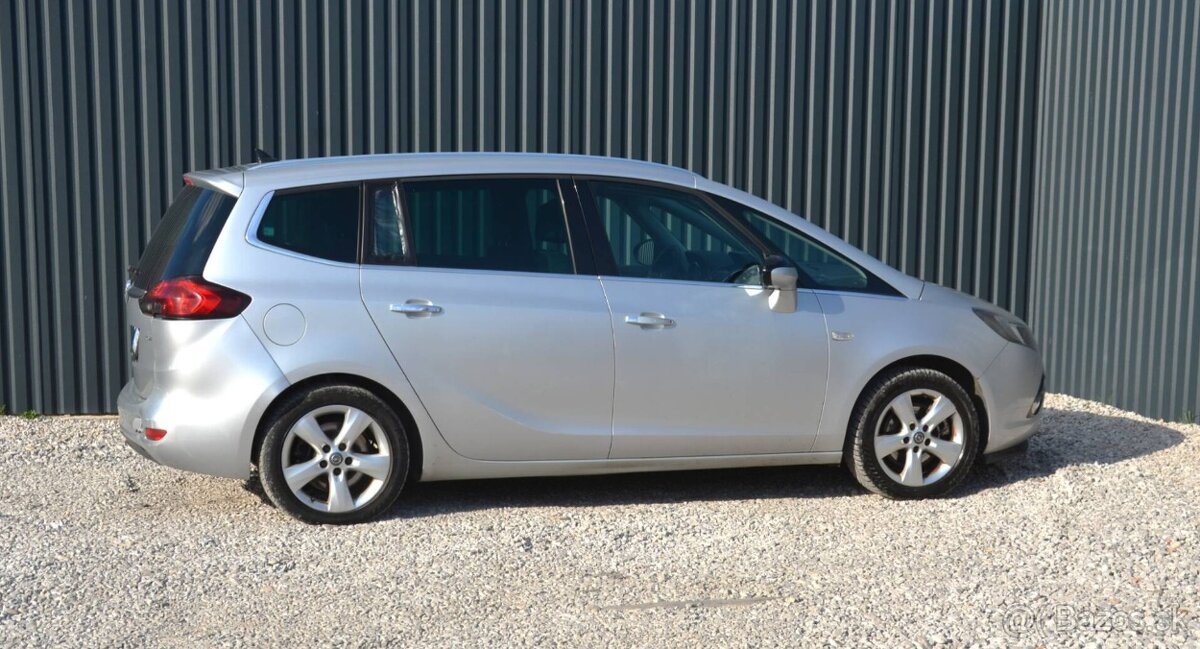 Opel Zafira Tourer 2.0 CDTi 7 miest - 4