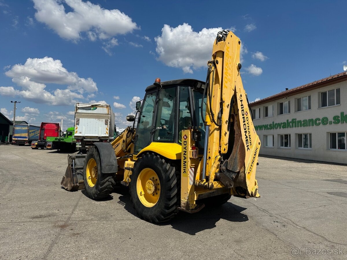 HIDROMEK traktorbager 4x4 2007 VIN 032 - 4