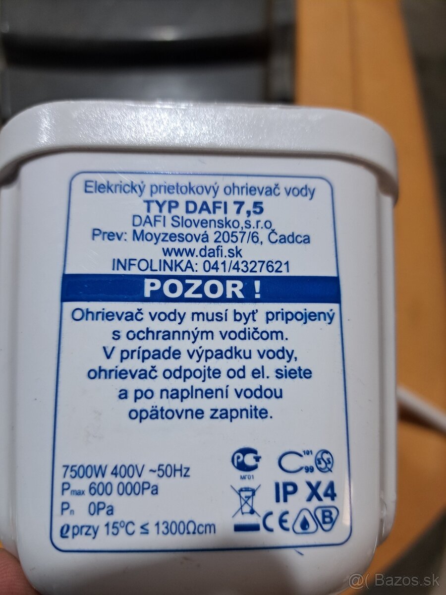 Predám prietokový ohrievač na 220 v a 380 v - 4