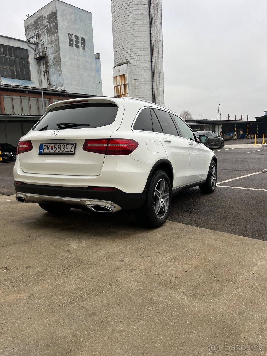Mercedes-Benz GLC SUV 220d 4MATIC A/T - 4