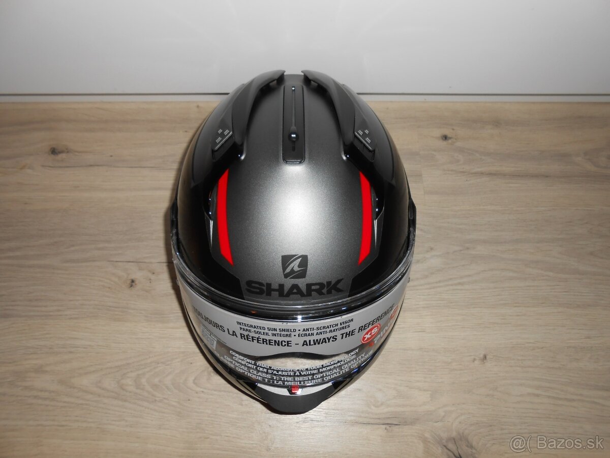 Predam krasnu novu moto prilbu znacky SHARK EVO GT SEAN MAT - 4