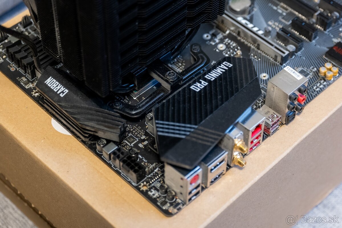 Set - Ryzen 7 3700X + MSI B450 Pro Carbon AC + Dark Rock 4 - 4