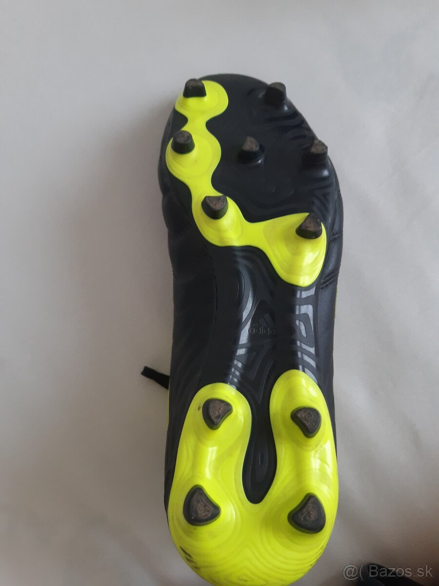 Predám kopačky Adidas - 4