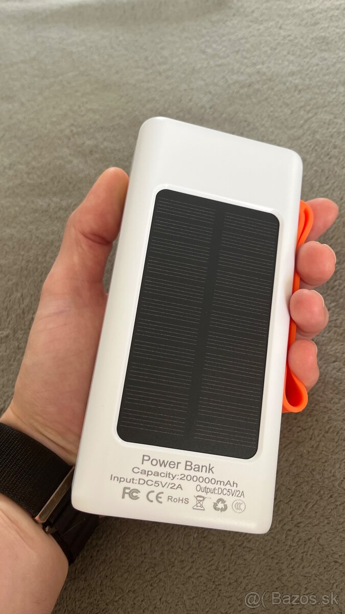 Solárna Powerbanka - 4