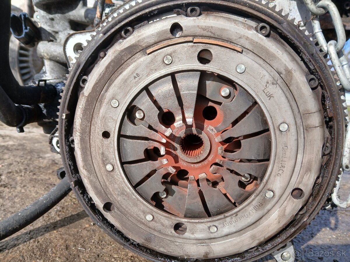 Predám motor 1,9 TDi 66kW rotačka - 4