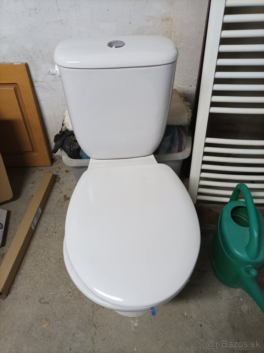 Záchod - 4
