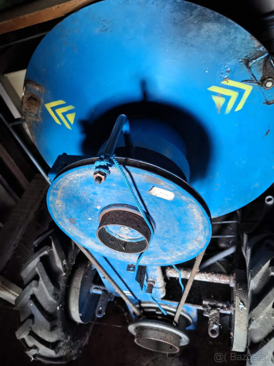 Dvojkolesovy malotraktor - 4