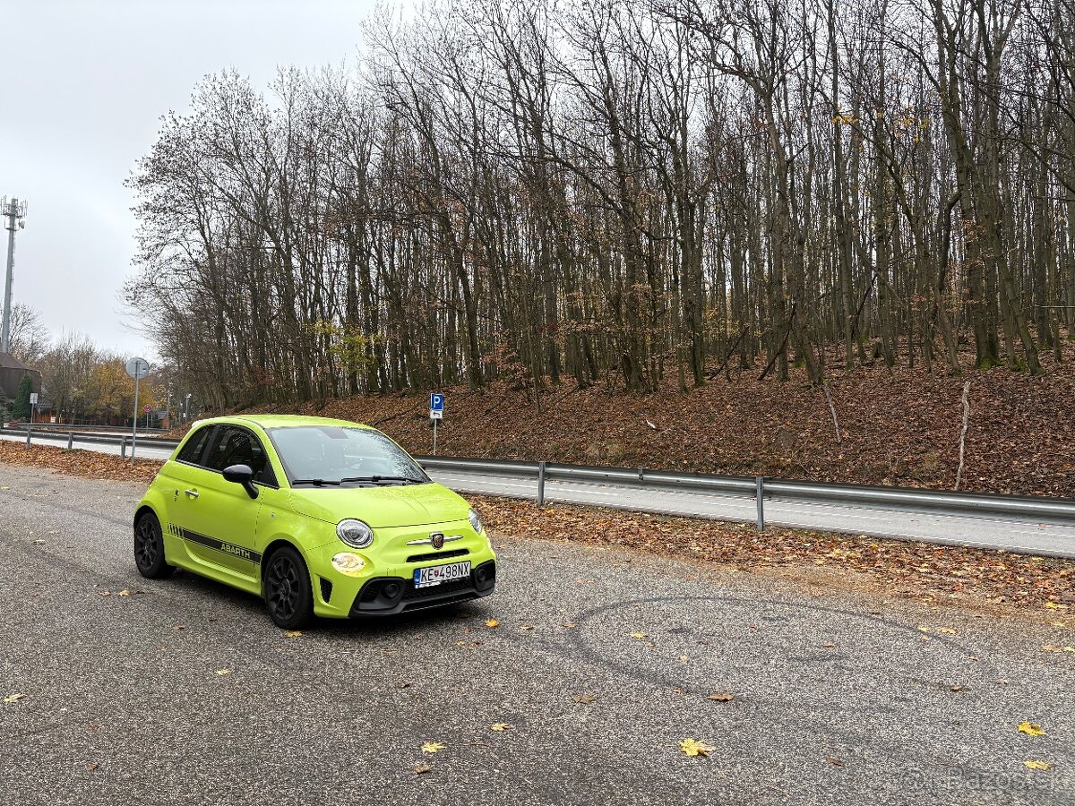 Abarth 595 145 HP 2021 manuál - 4