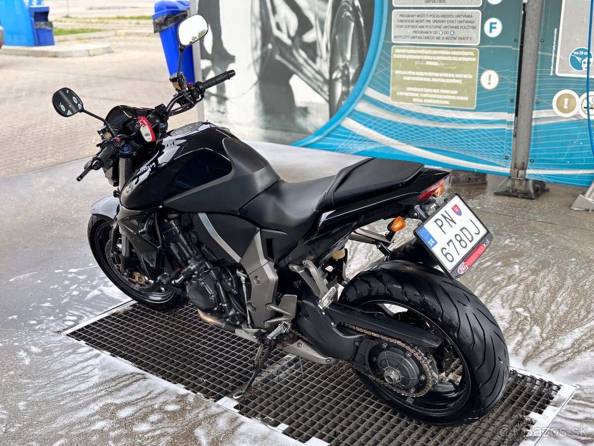Honda CB1000R - 4