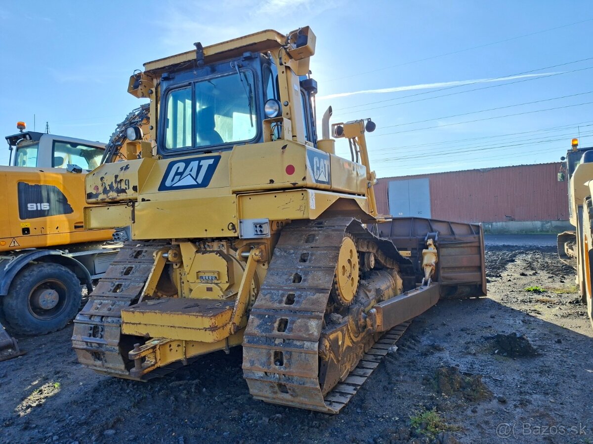 CATERPILLAR D6T XL - 4