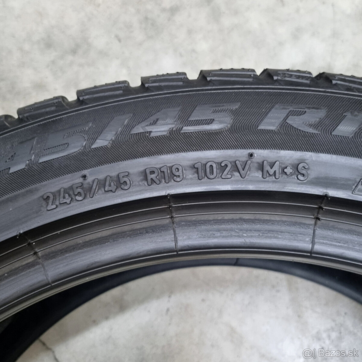 Zimné pneumatiky 245/45 R19 PIRELLI RSC - 4
