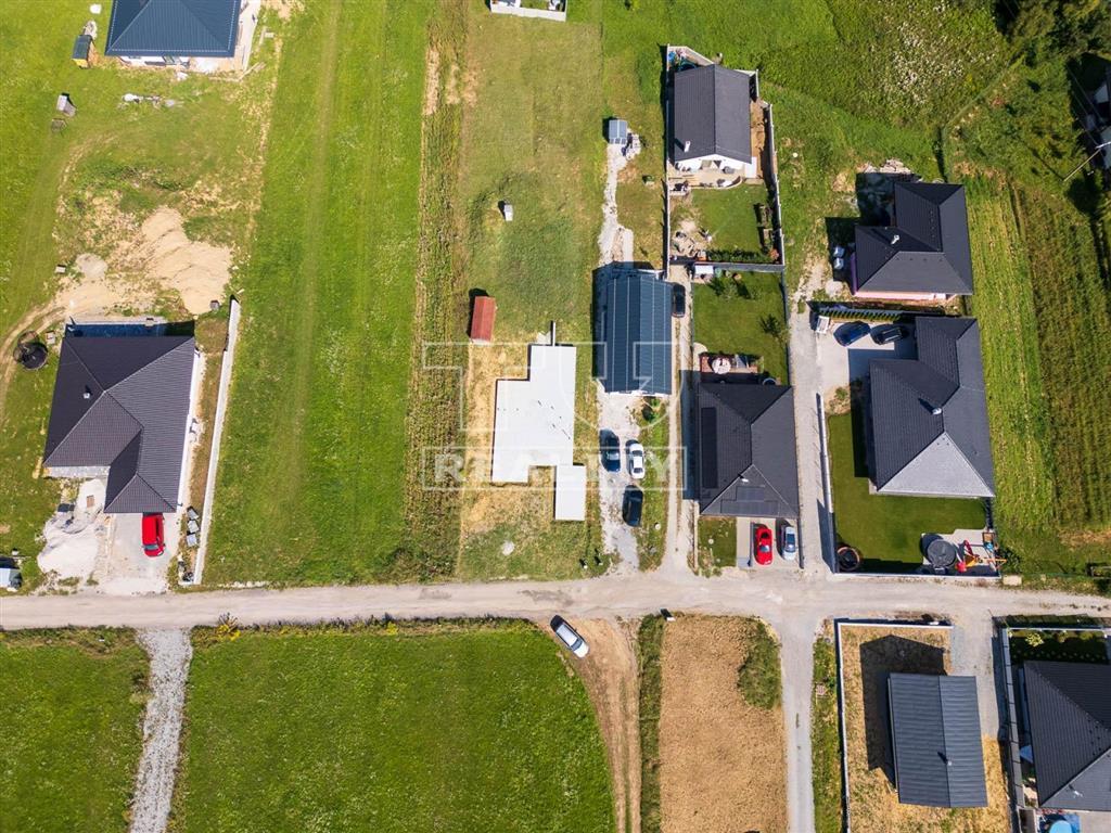 STAVEBNÝ POZEMOK V PODHORÍ SO ZÁKLADOVOU DOSKOU, VÝMERA... - 4