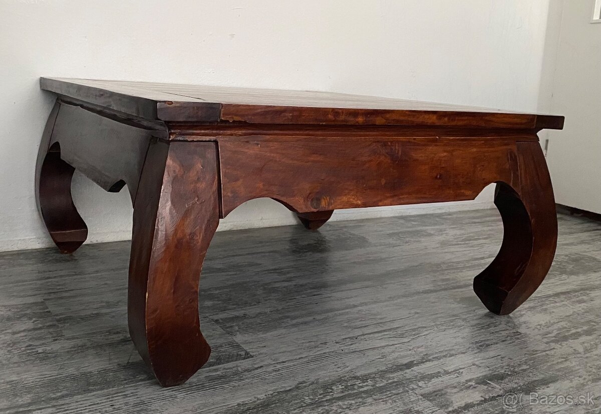 Kvalitný masívny konferenčný stolik - 4