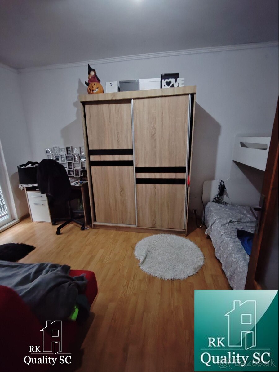 SENEC - EXKLUZÍVNE IBA U NÁS - NA PREDAJ 3 IZBOVÝ BYT V CENT - 4