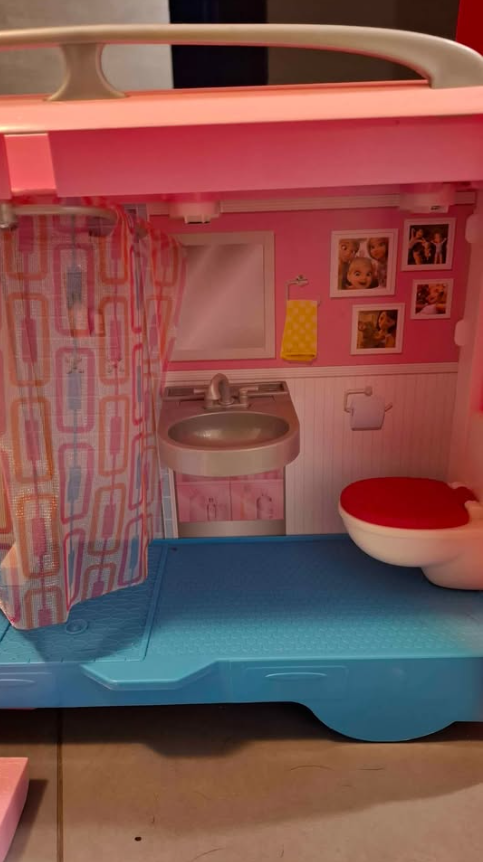 Mattel Barbie Dream camper Veľký karavan - 4