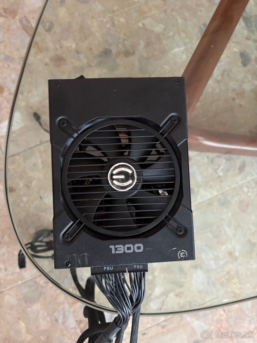 EVGA supernova 1300 G+ - 4