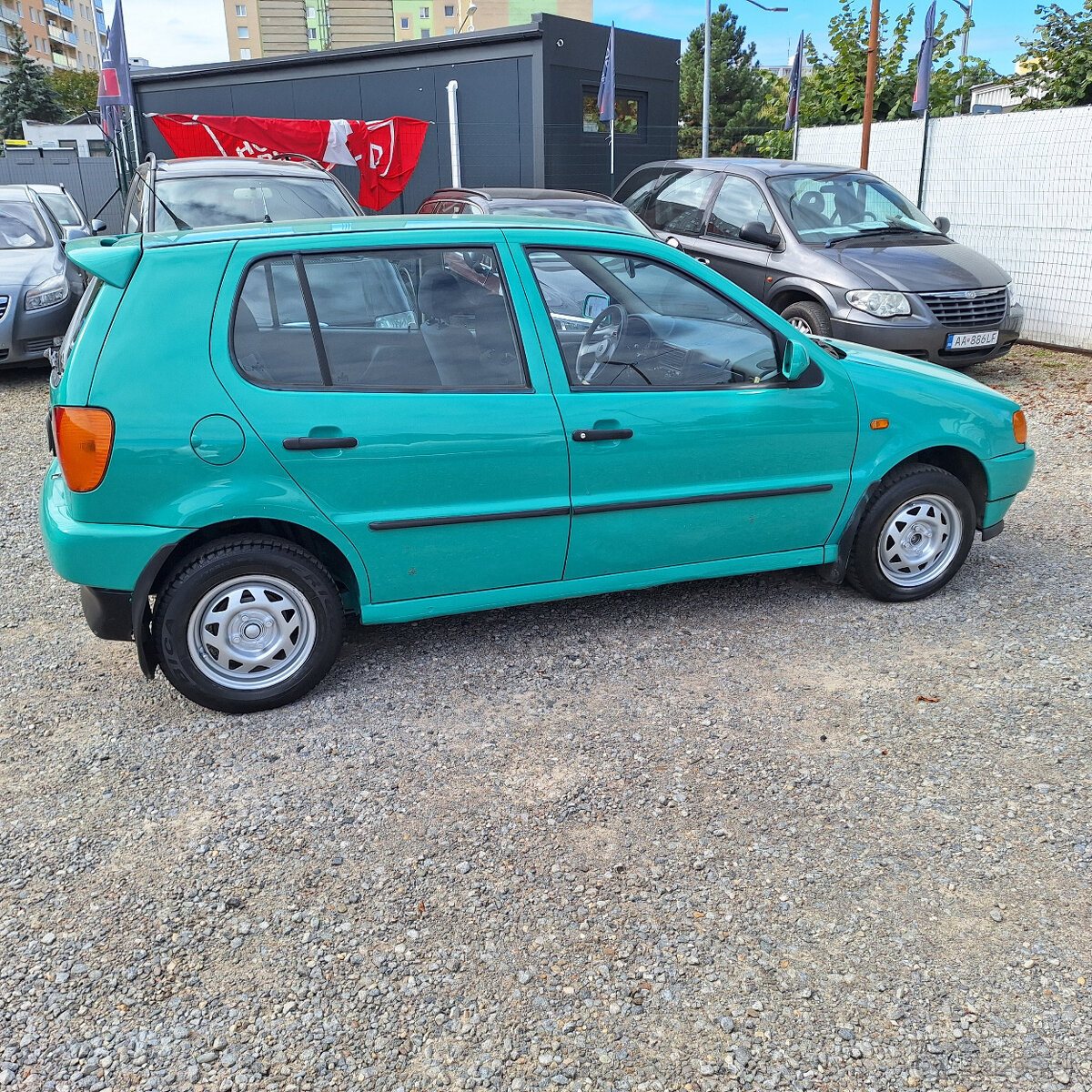 Volkswagen Polo 1.4 benzín NOVÁ STK a EK DO 13/01/2028 - 4
