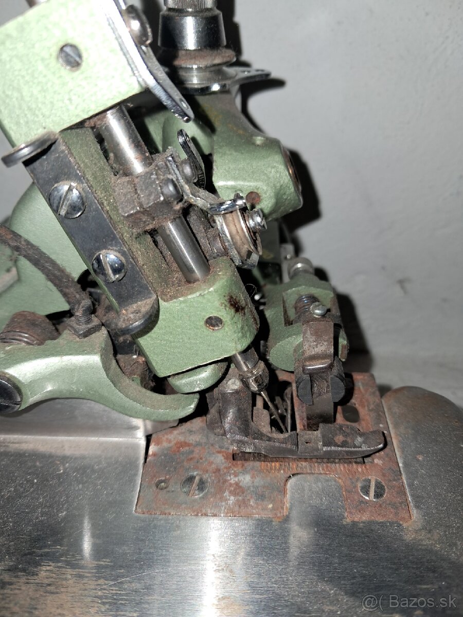 Obnitkovací šijací stroj - 4