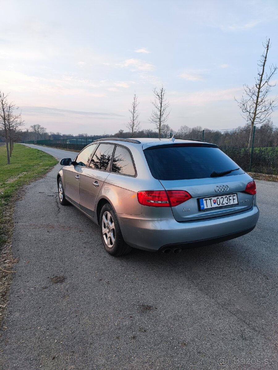 Audi A4 B8 2.0 TDI - 4