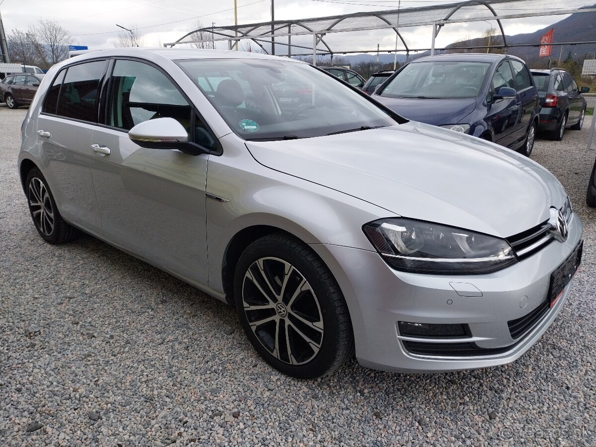Volkswagen Golf 1.6 TDI BMT 110k Lounge 4MOTION EU6 - 4