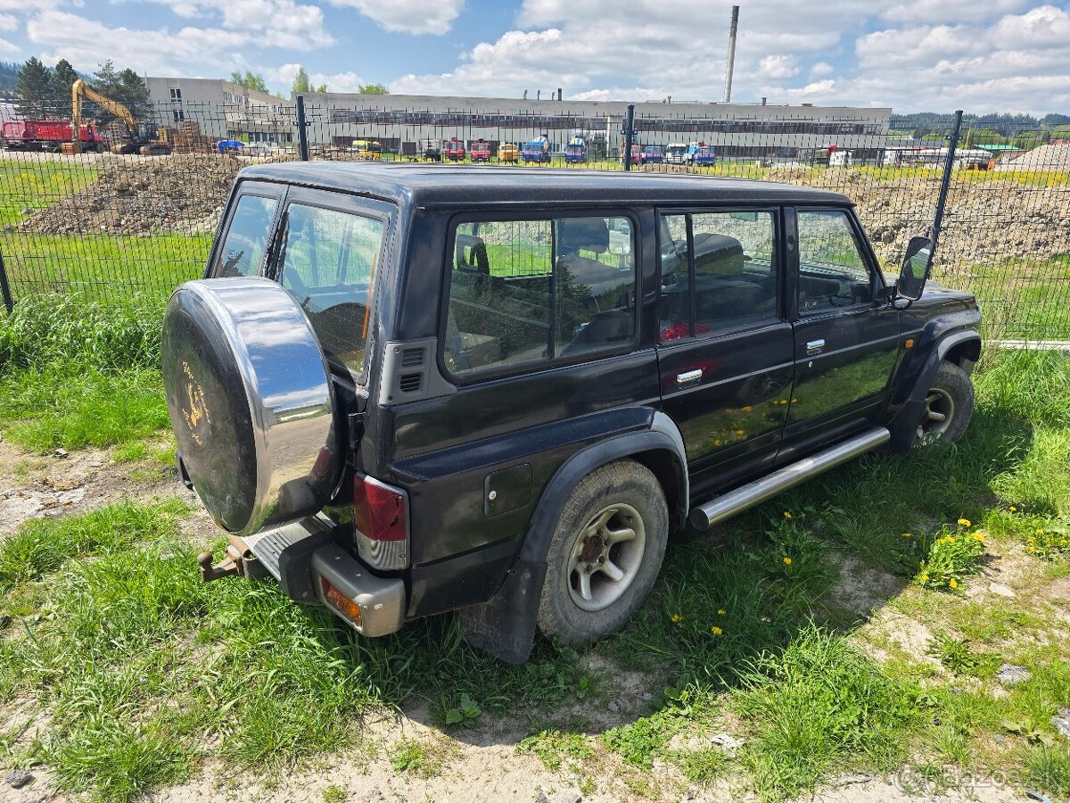 Nissan Patrol 2.8 td y60