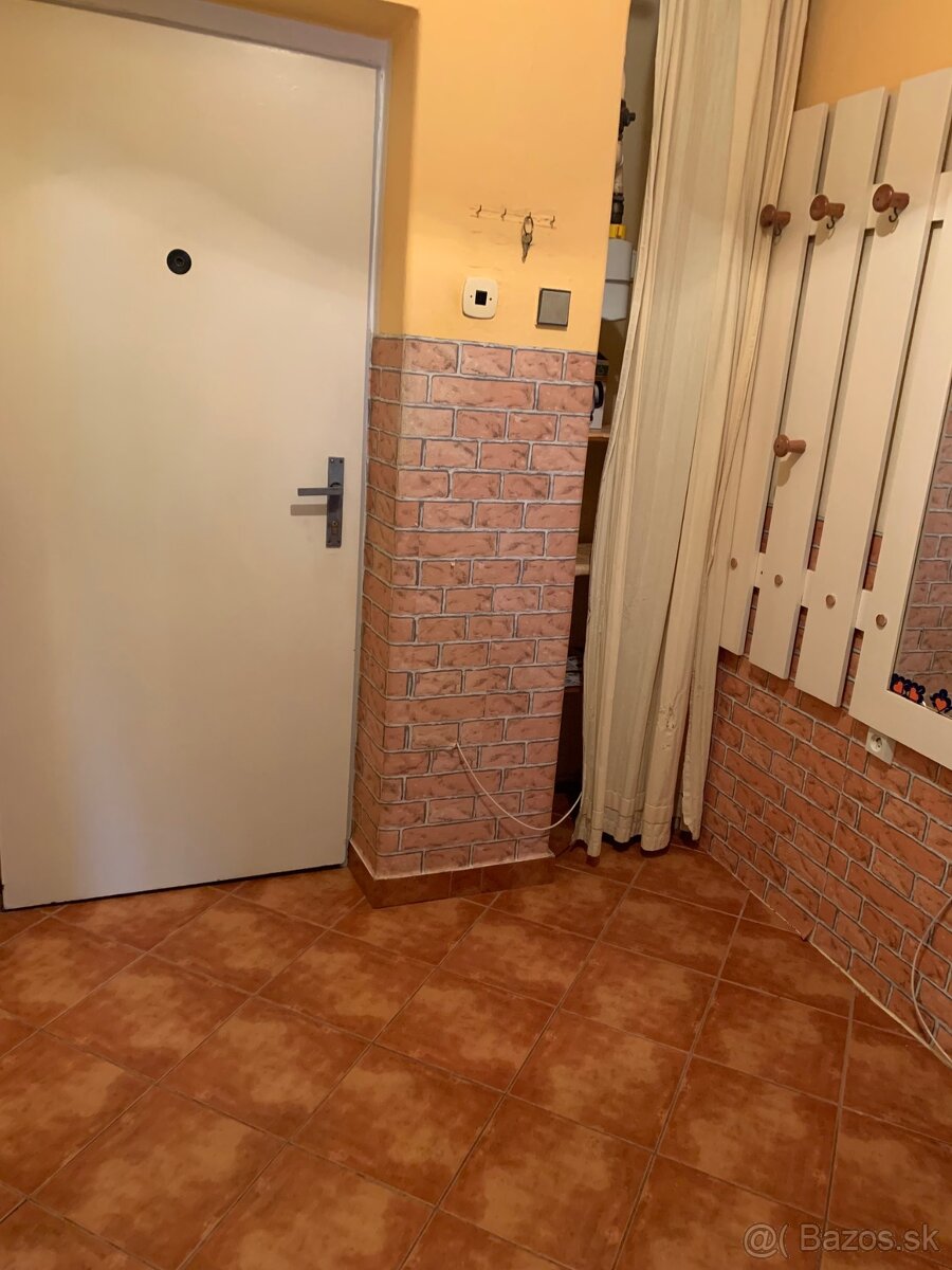 ZNÍŽENÁ CENA 2 izbový byt Turčianske Teplice - 4