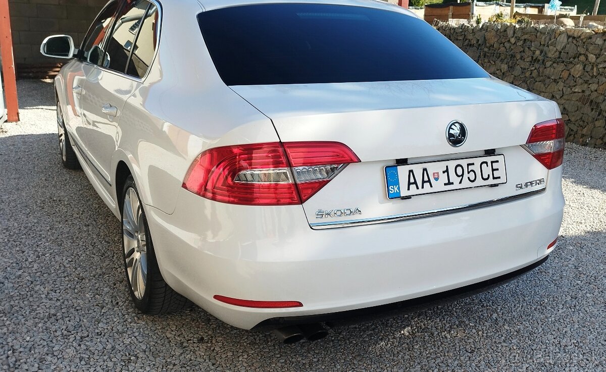 Škoda Superb 2.0TDI 125kw DSG - 4