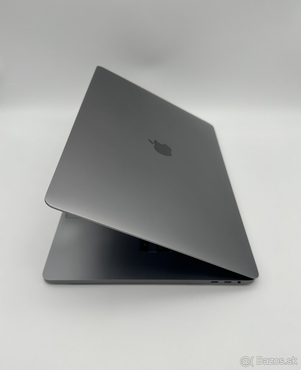 MacBook Pro 16" 2019 16/500GB Space Gray + ZÁRUKA - 4