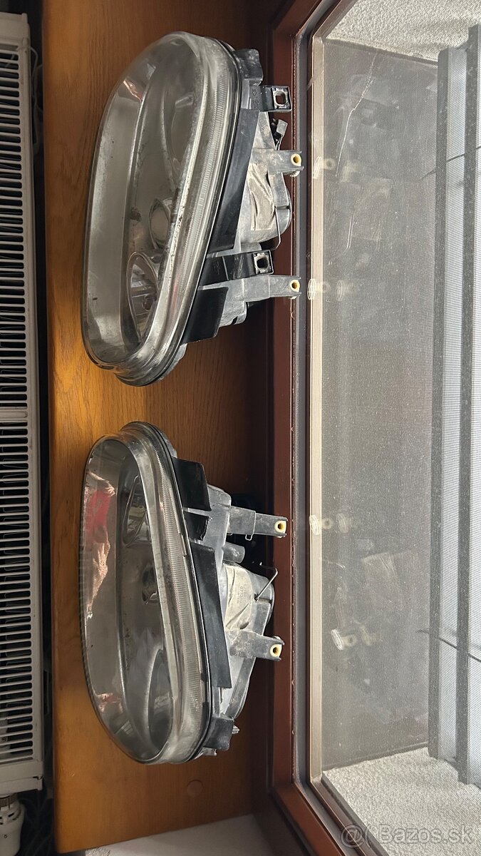 Golf 4 predne svetla - 4