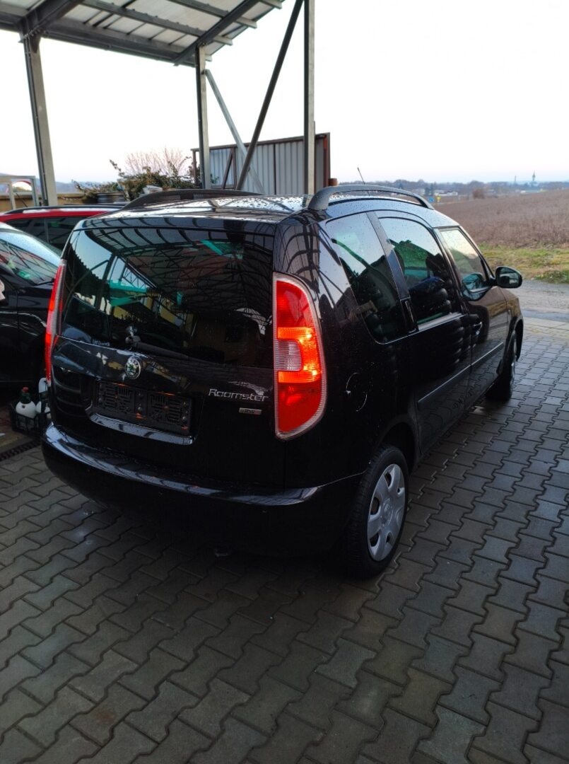 Škoda Roomster 1.6 16V MPI benzín - 4
