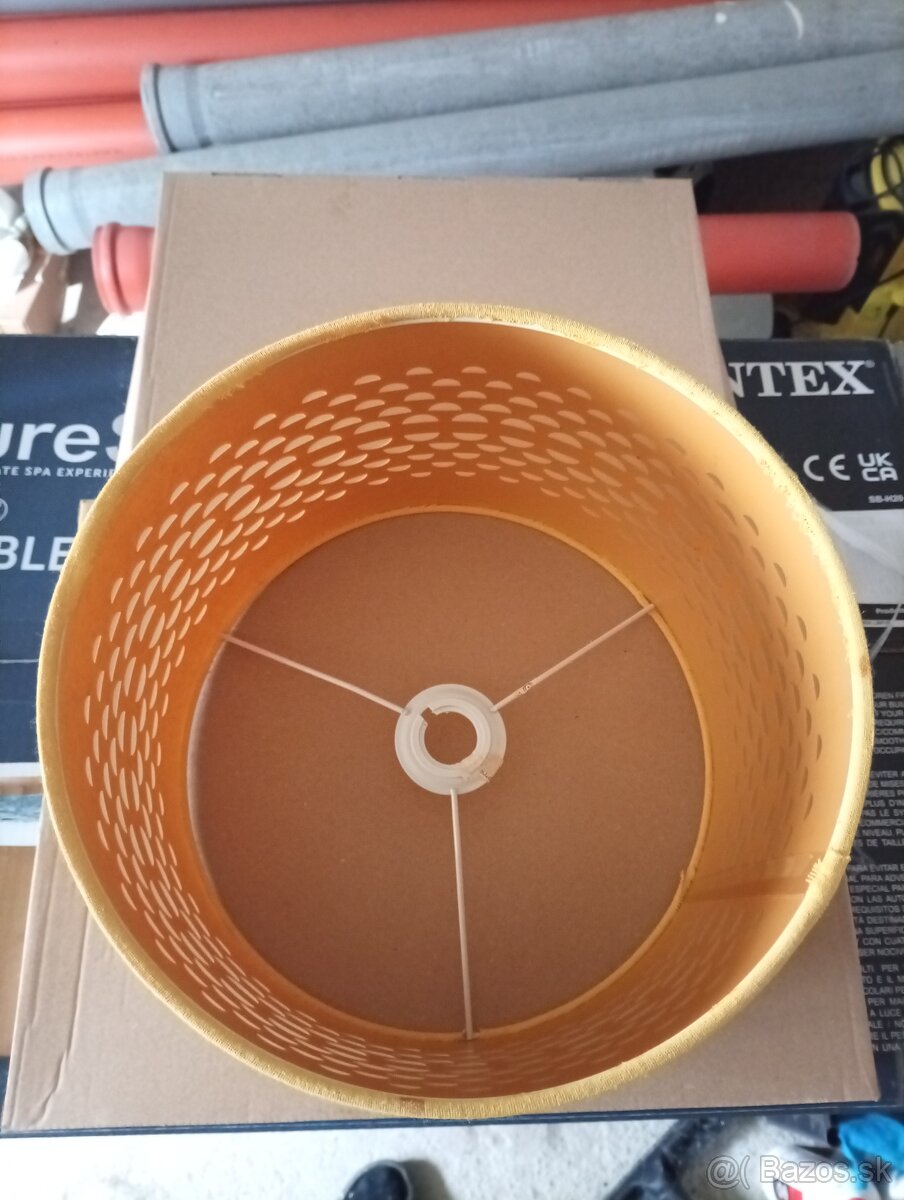 Tienidla na svetla - 4